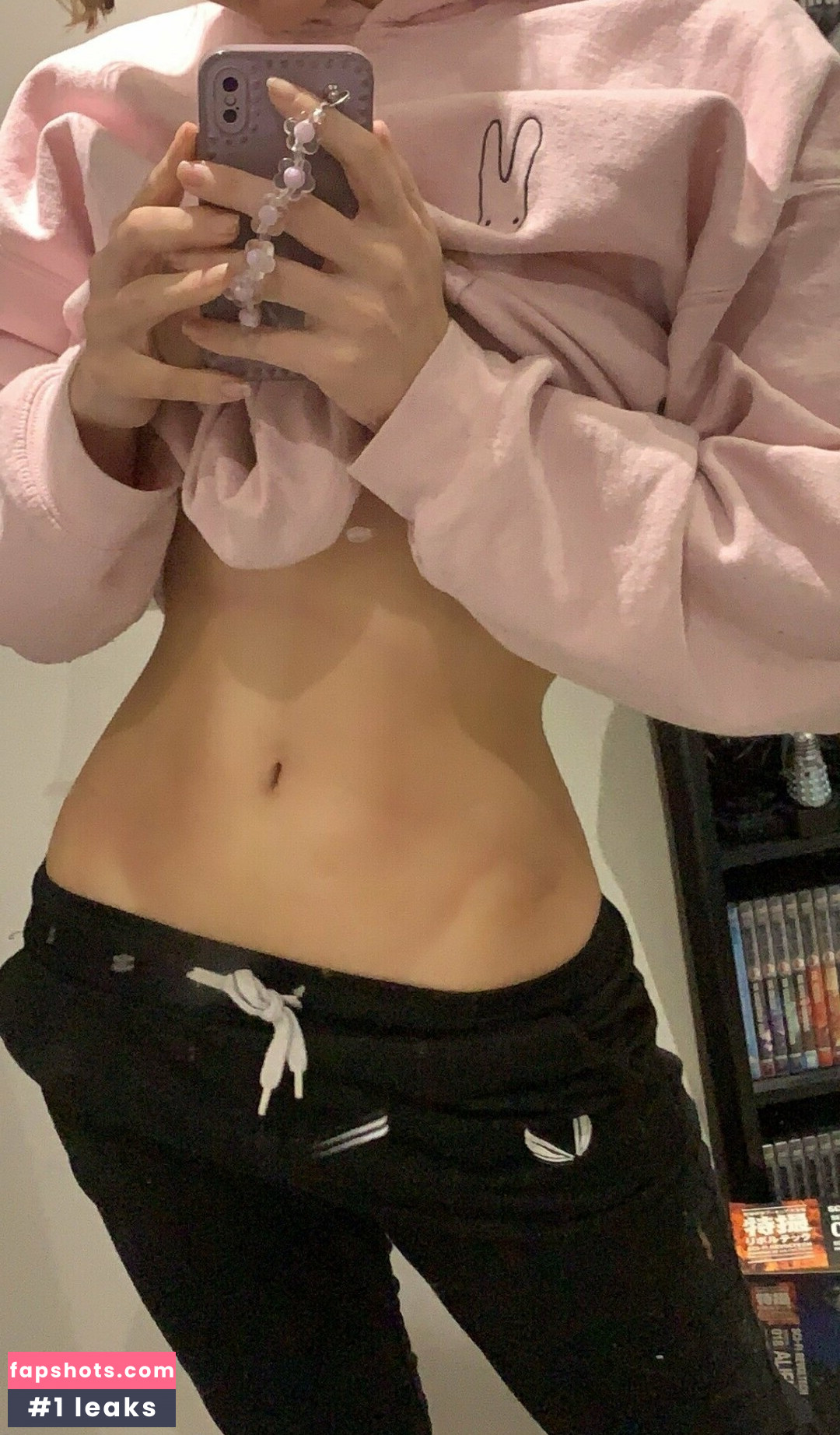 Zureeal gallery photo #177