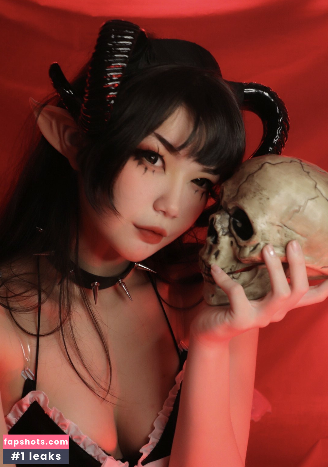 Zureeal gallery photo #193