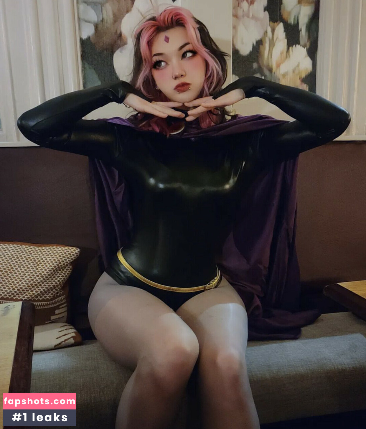 Zureeal gallery photo #228