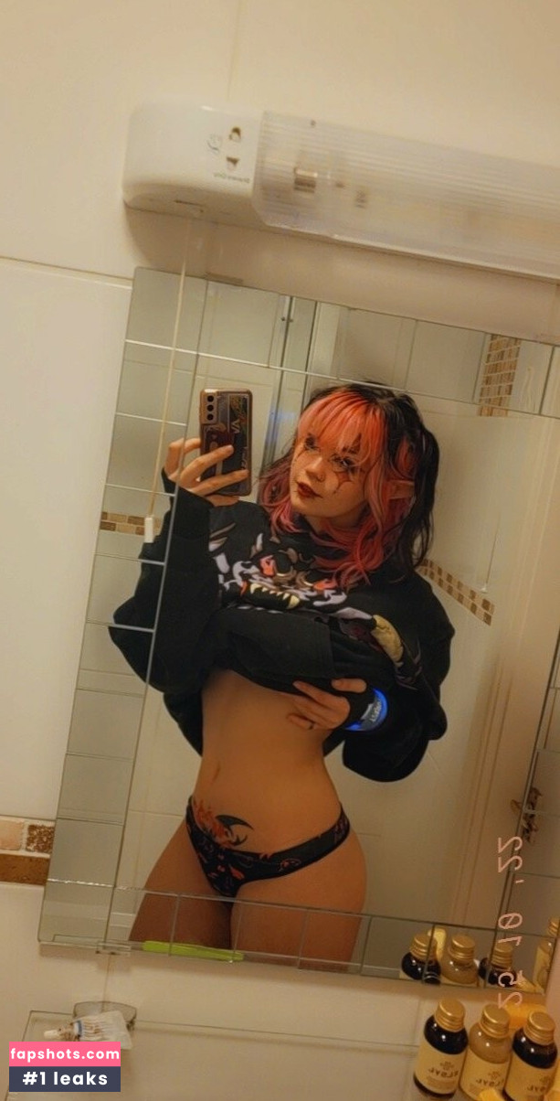 Zureeal gallery photo #229