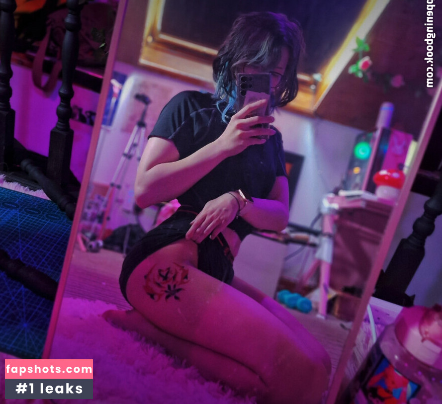 Zureeal gallery photo #29