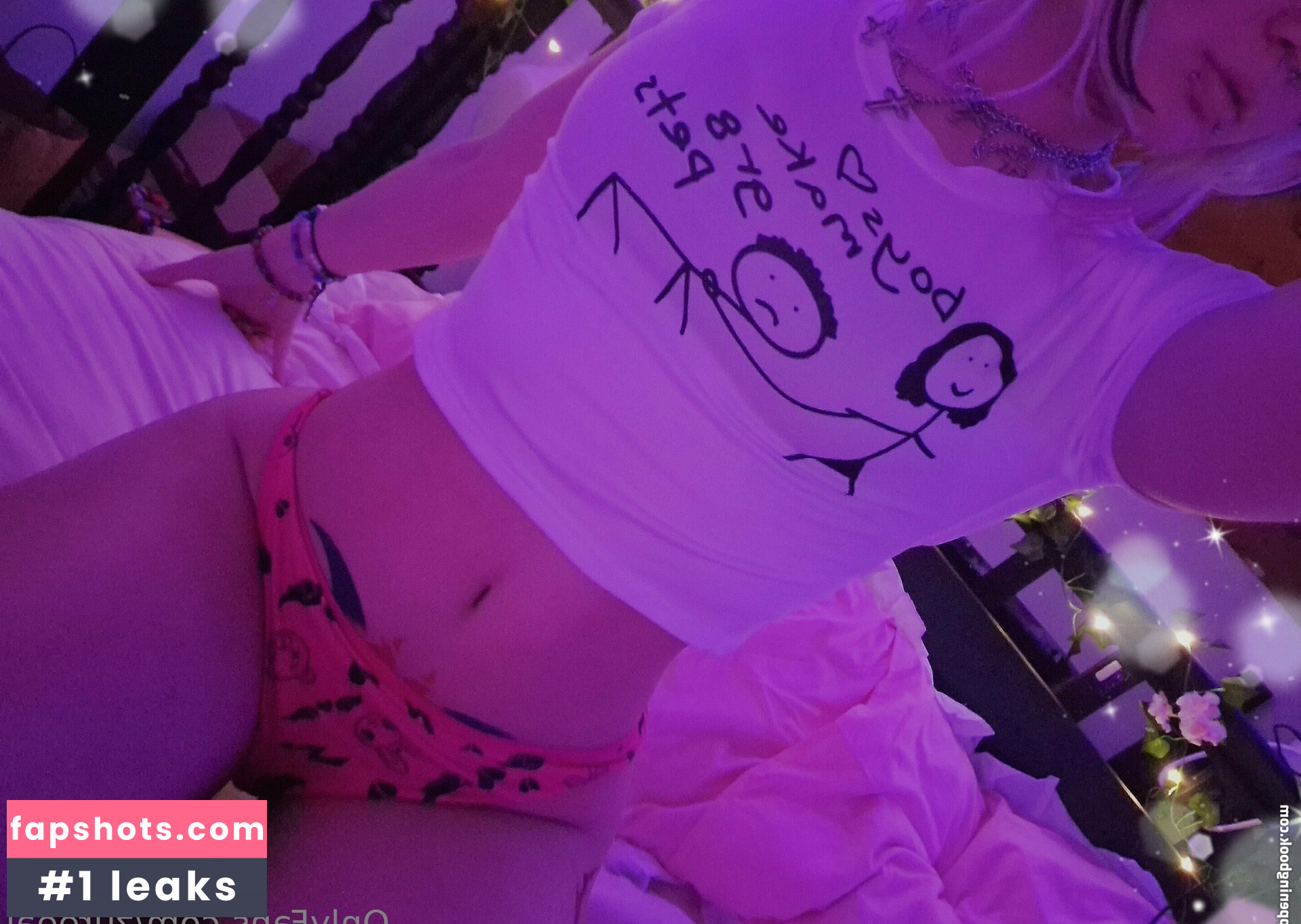 Zureeal gallery photo #45