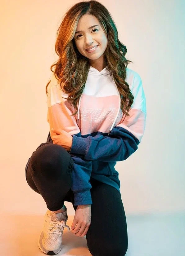Pokimane nude babe gallery